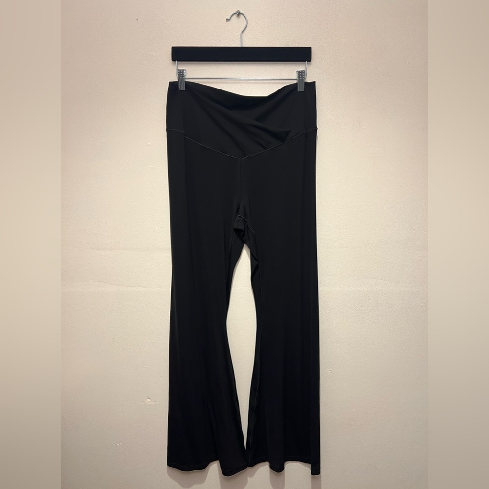 Offline by Aerie Flare Leggings
